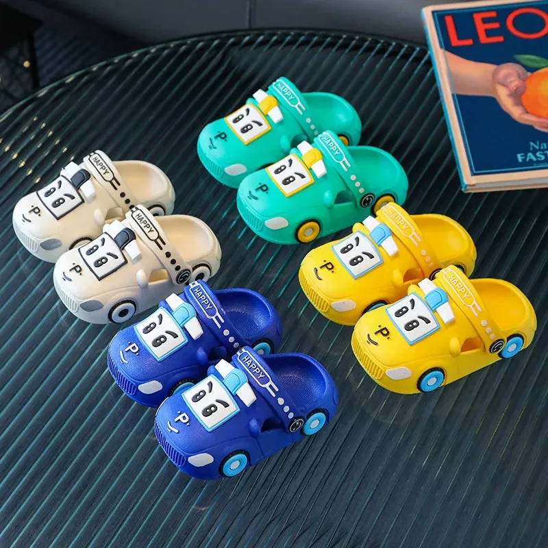 Cute Children's Slippers Summer New Closed Toe Hole Shoes Breathable PVC Indoor Baby Sandals Light Anti Slip Home Slippers 슬리퍼