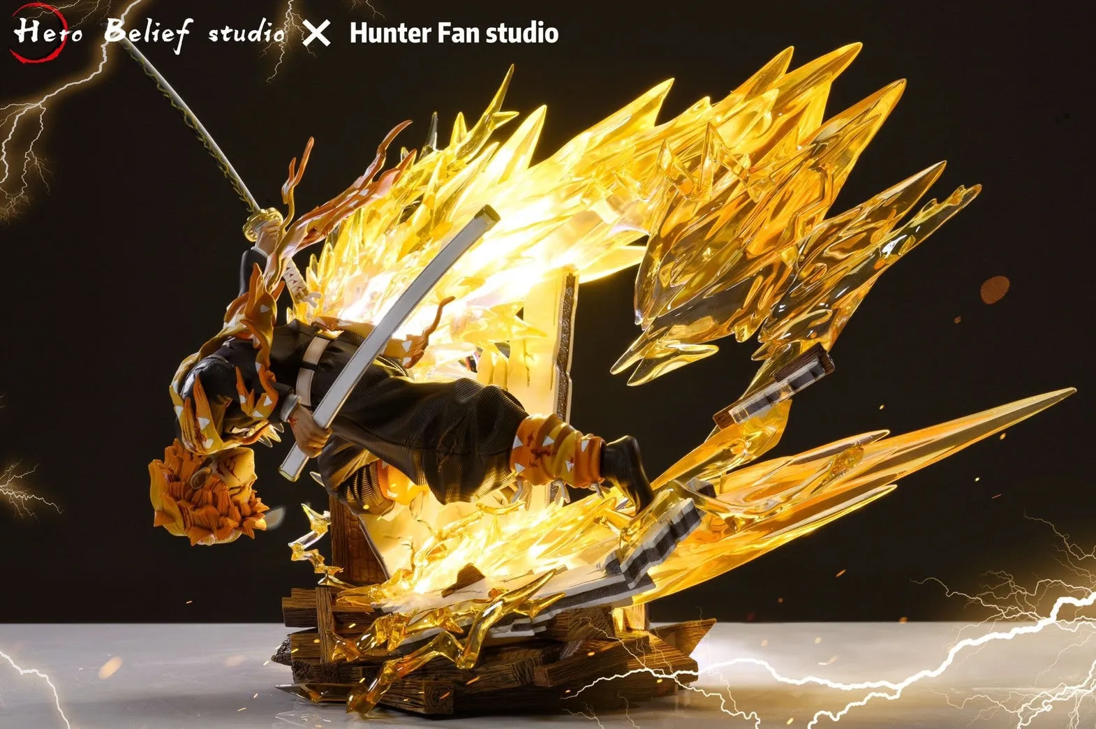 [In Stock] [Demon Slayer] Zenitsu Agatsuma (HB x HF)