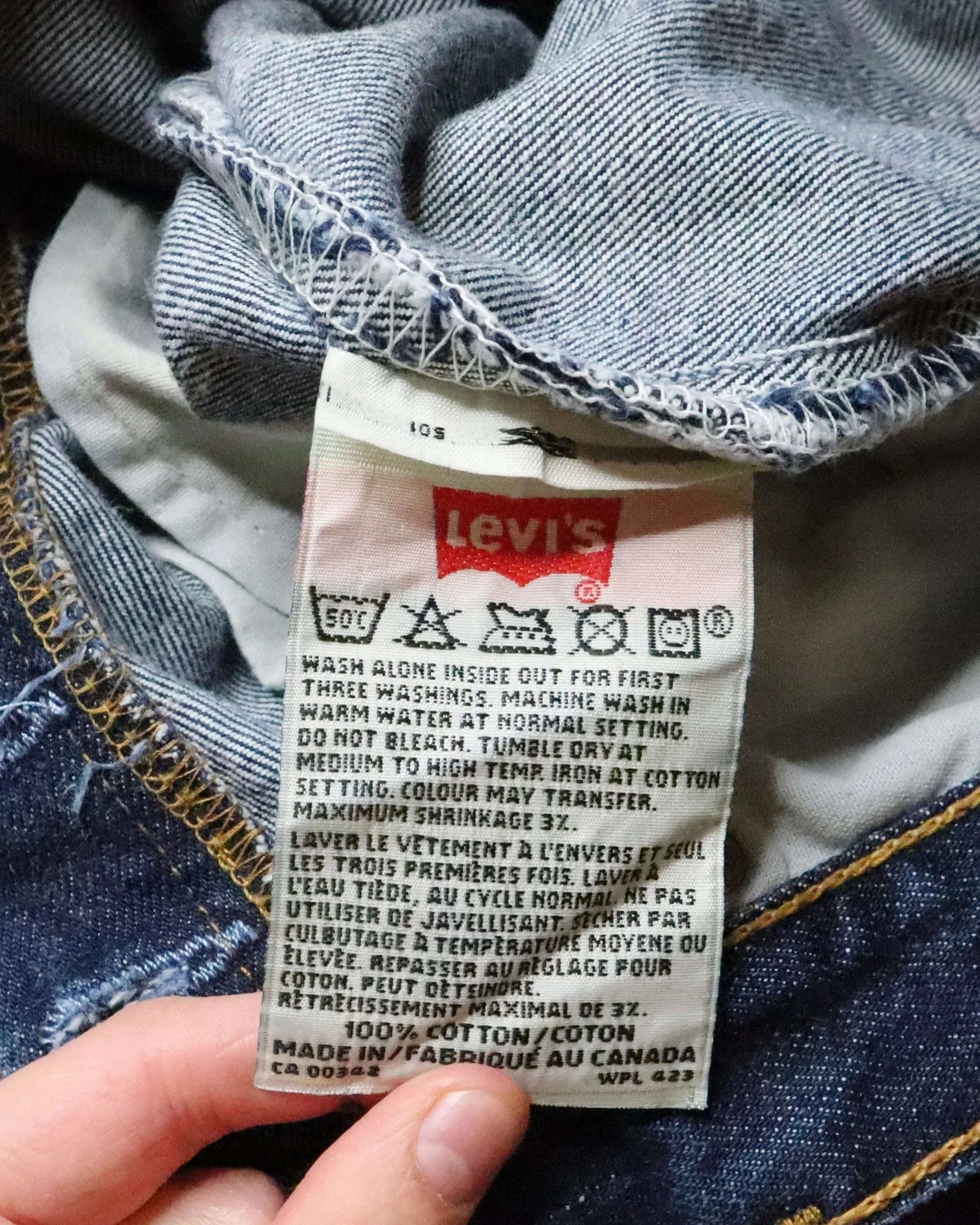 Levi's 501 Jeans (Medium)