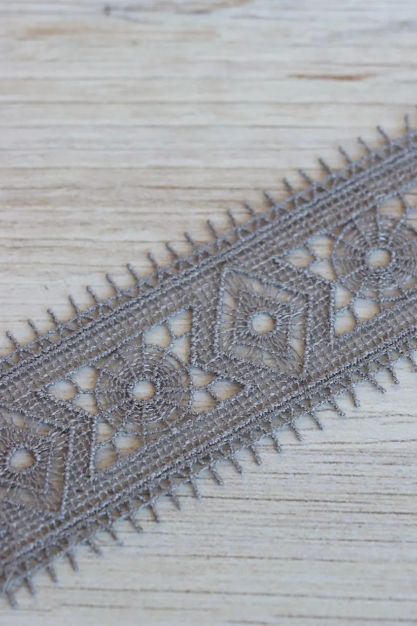 Stormy Gray 1.5" Wide Venice Trim
